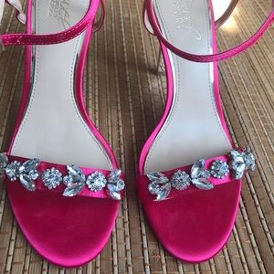 Jewel badgley Mischka rhinestone heels